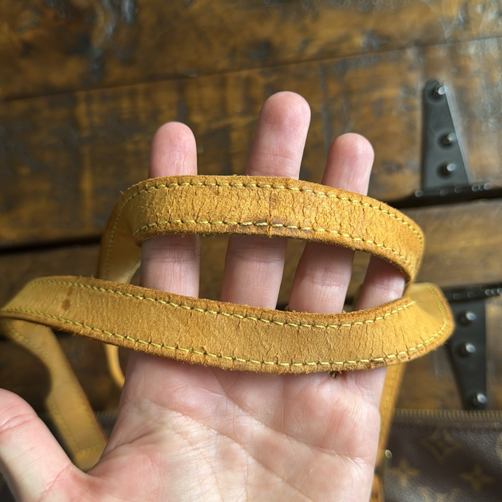 Louis Vuitton Brown Monogram Shoulder Bag - Picture 4 of 10